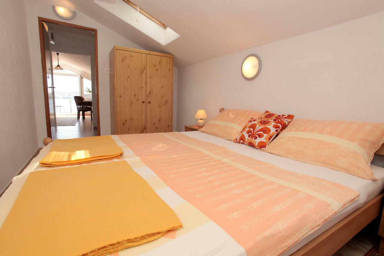 Vila Nataly Trogir Eksteriør bilde